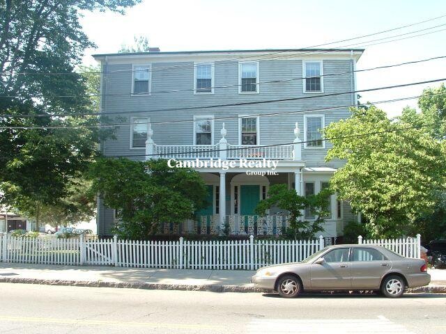 277 Washington St, Ward Two