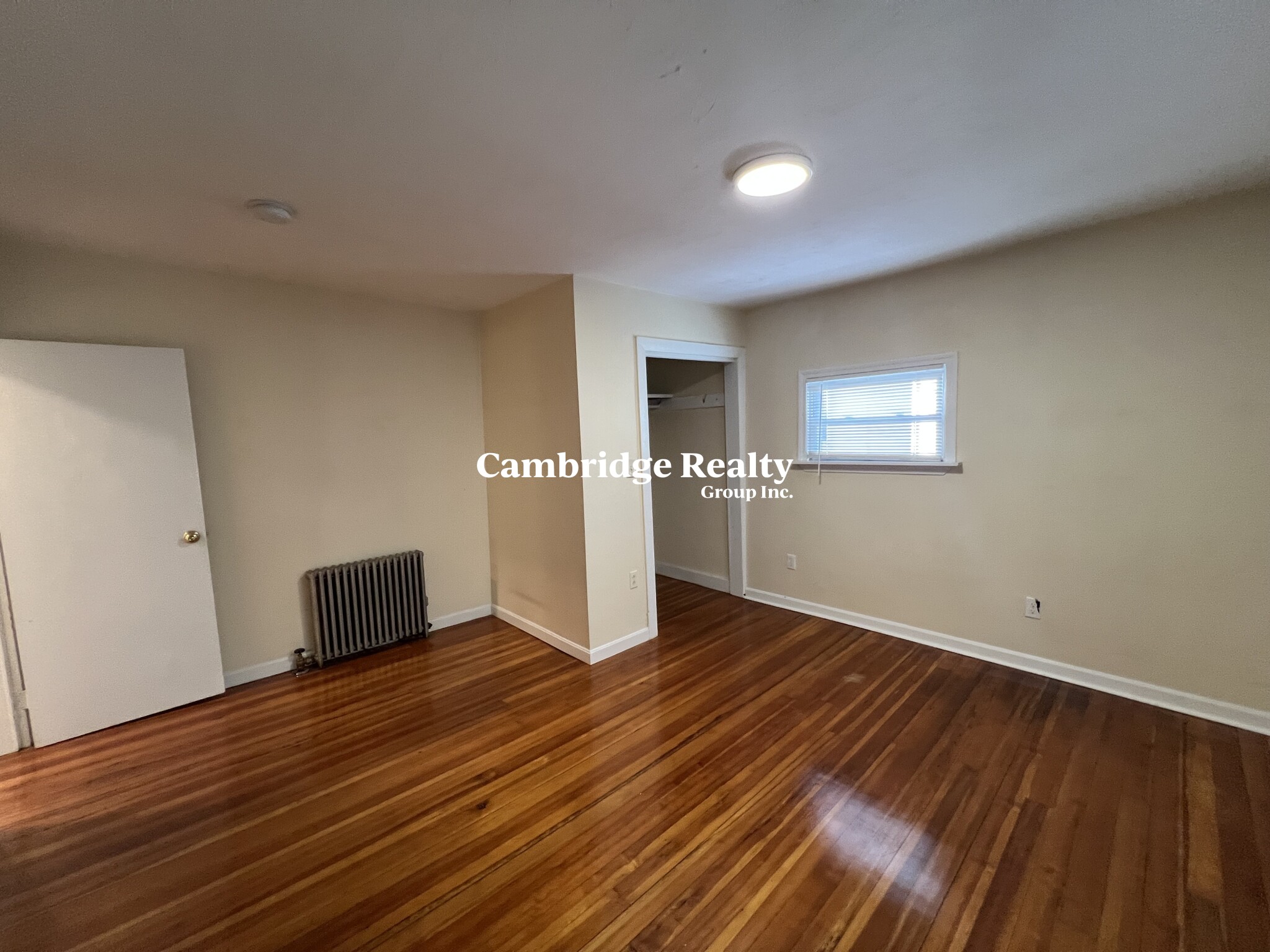 215 Cedar St, Powder House Square