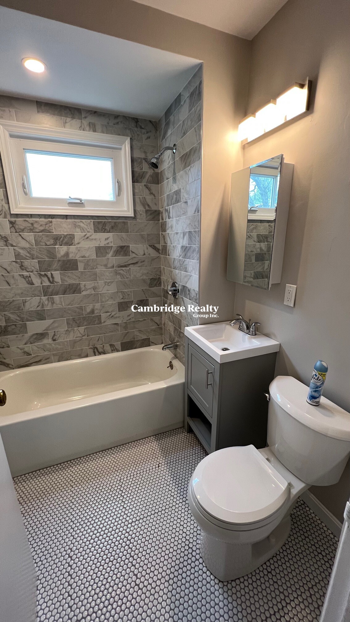 47 Waterhouse St, West Somerville