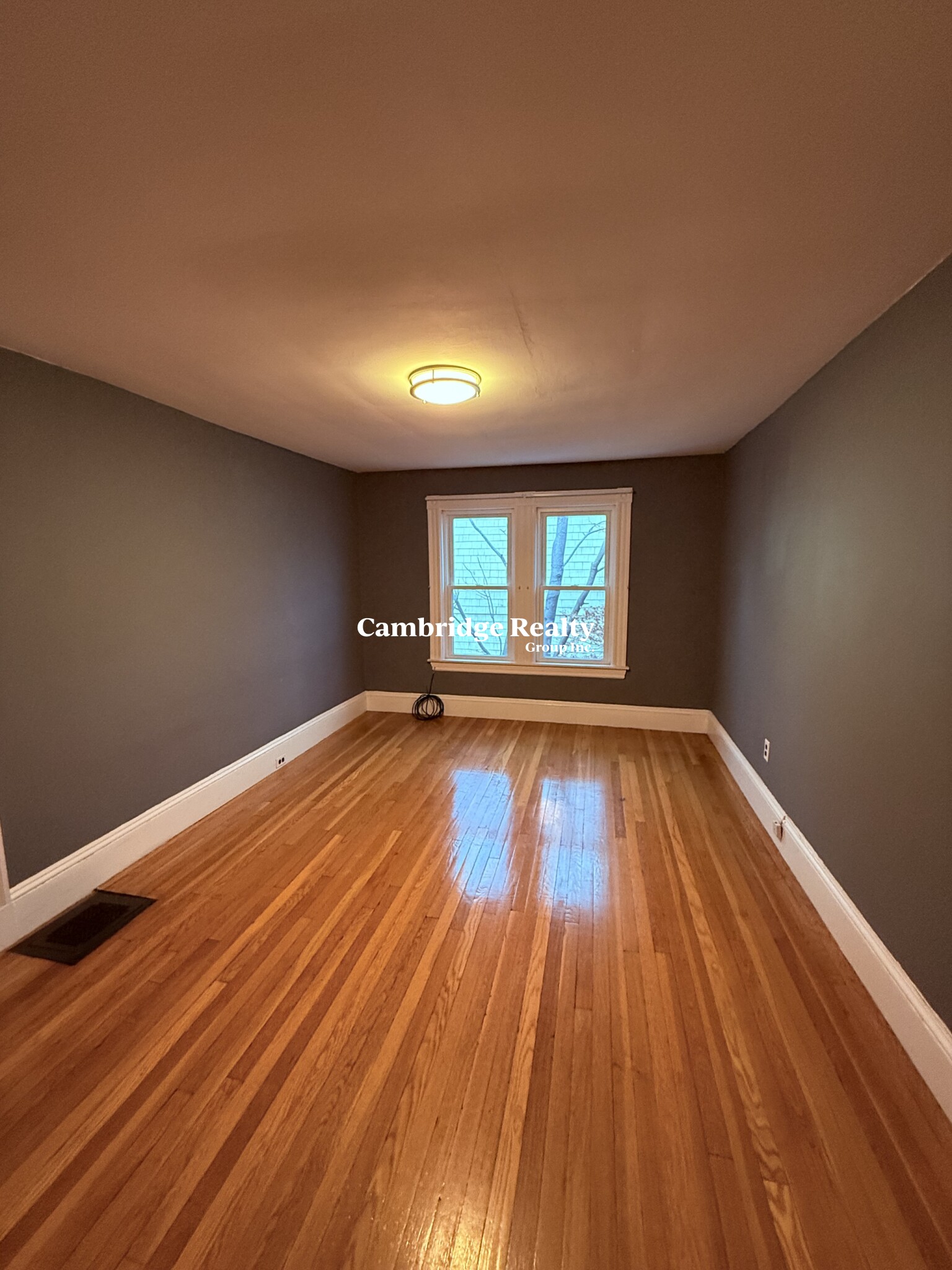 47 Waterhouse St, West Somerville