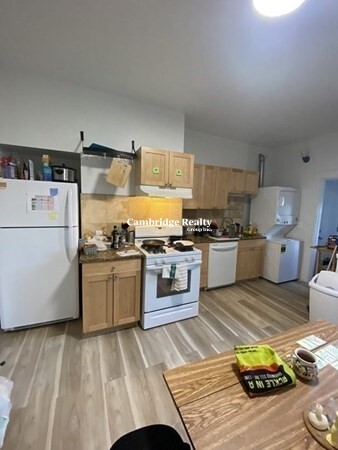 https://ygl-photos.s3.us-west-004.backblazeb2.com/28W6835d46258a9e.jpg