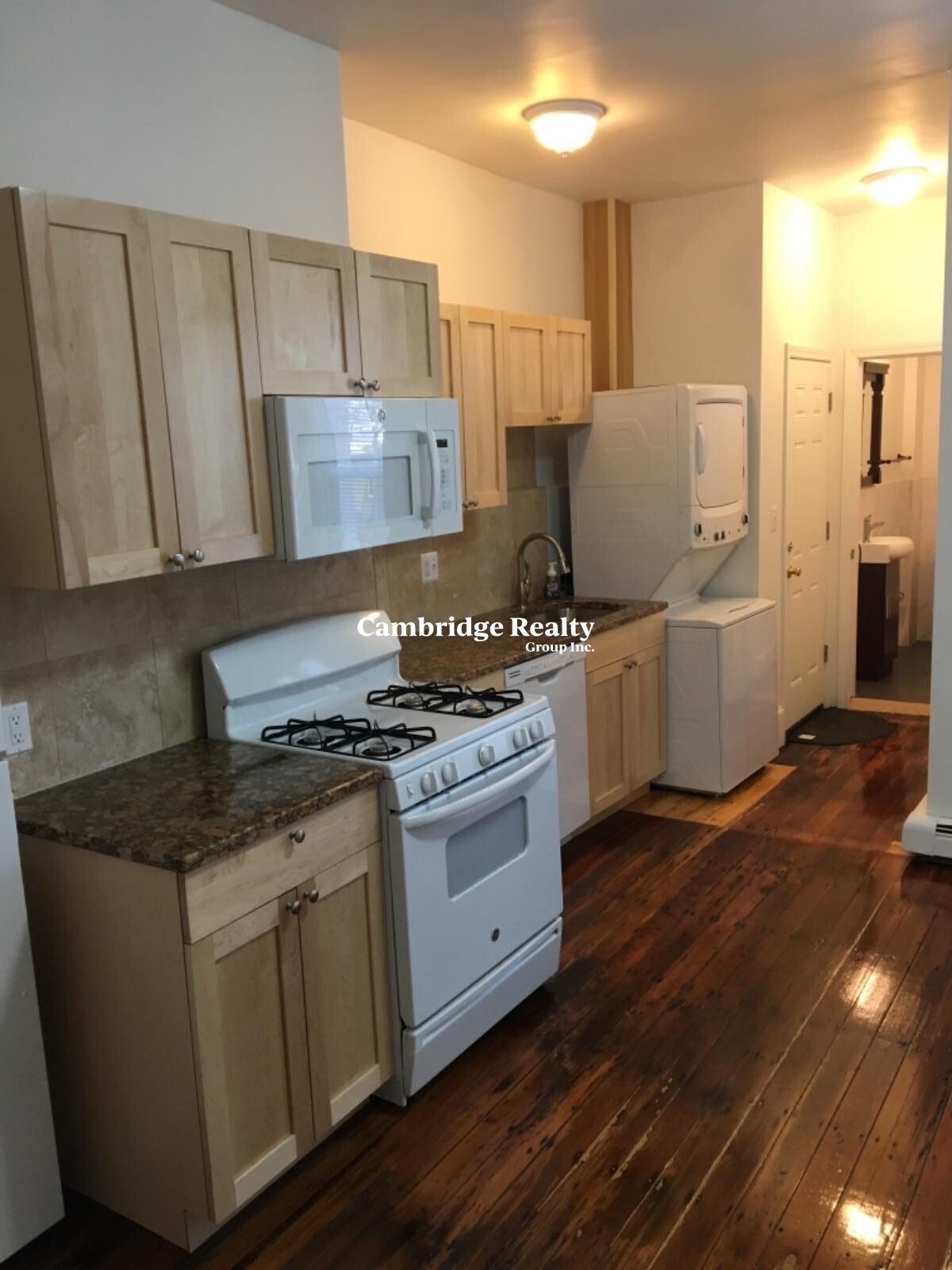 https://ygl-photos.s3.us-west-004.backblazeb2.com/28W6835d834010a3.jpg