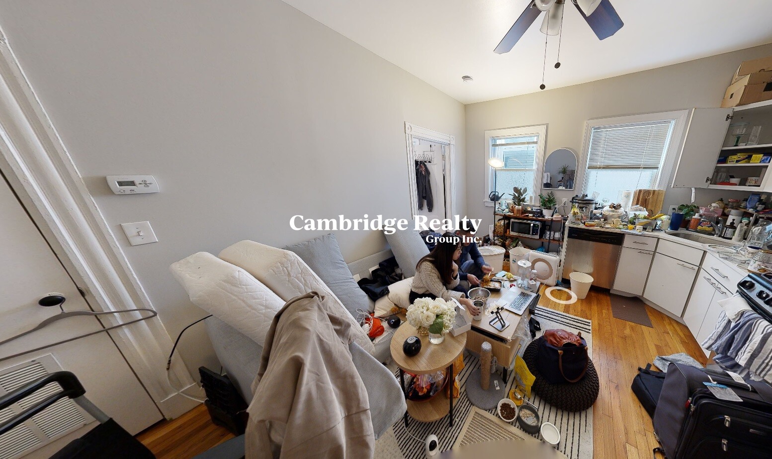https://ygl-photos.s3.us-west-004.backblazeb2.com/28W683f533309014.jpg