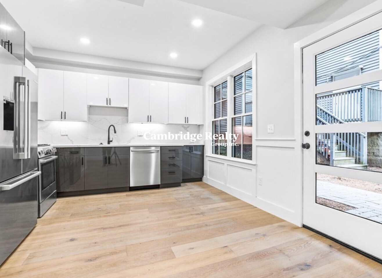 300 Somerville Ave., Somerville, MA - 3,800 USD/ month