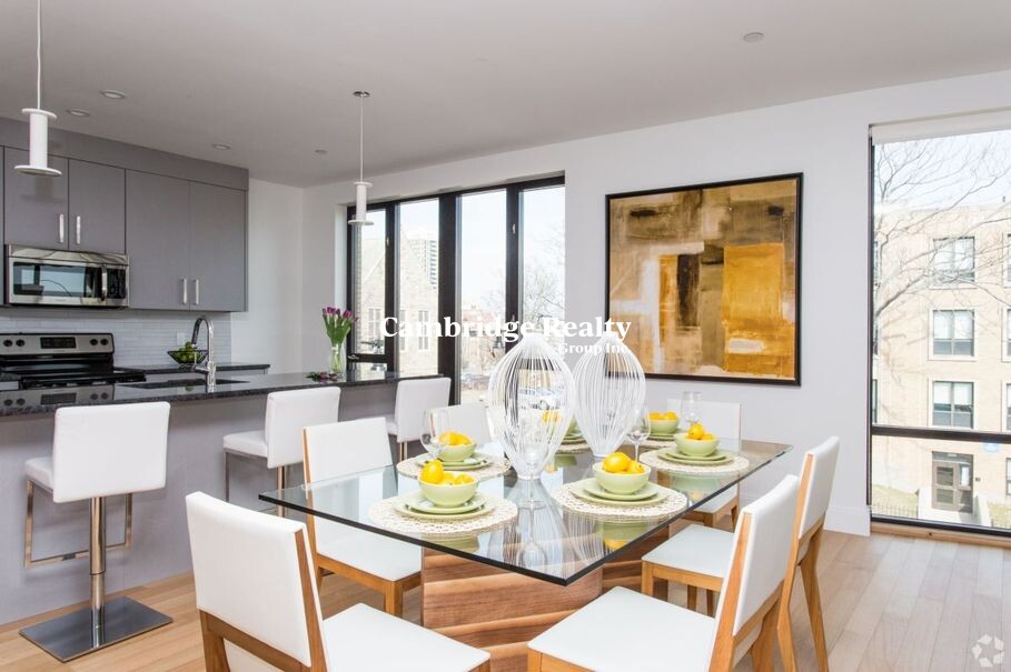 1480 Tremont, Boston, MA - 3,390 USD/ month