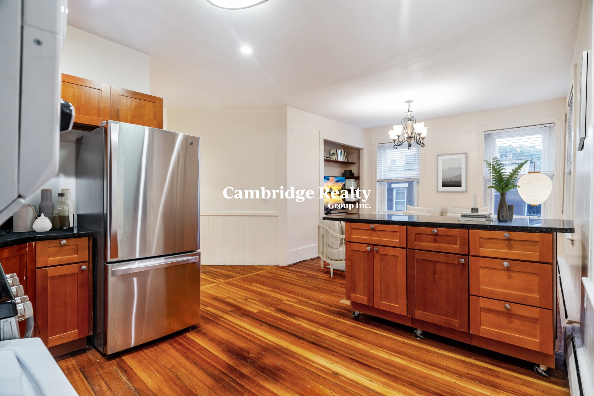 882 Huntington Ave., Boston, MA - 5,795 USD/ month