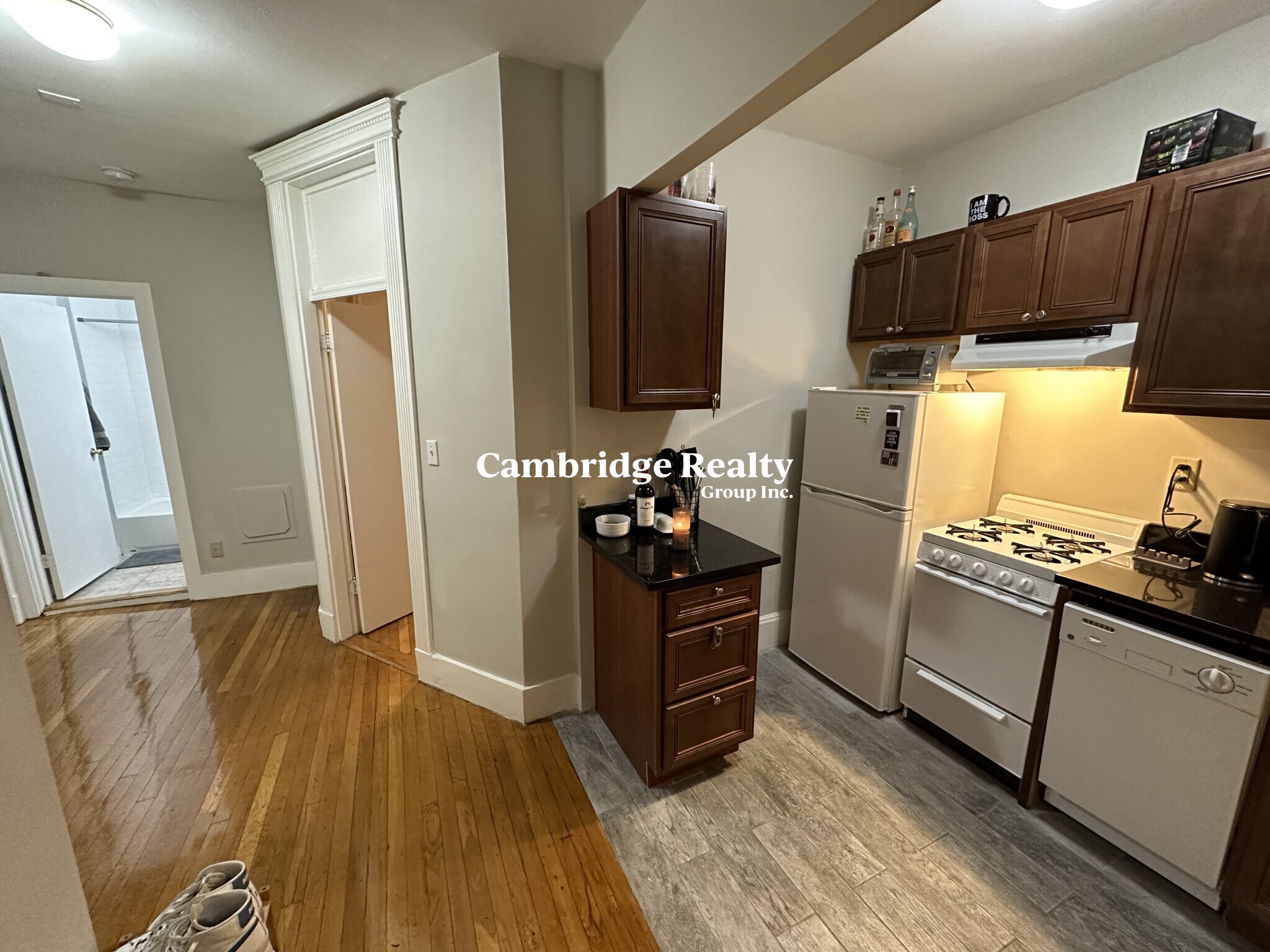 38 Hemenway St., Boston, MA - 3,500 USD/ month