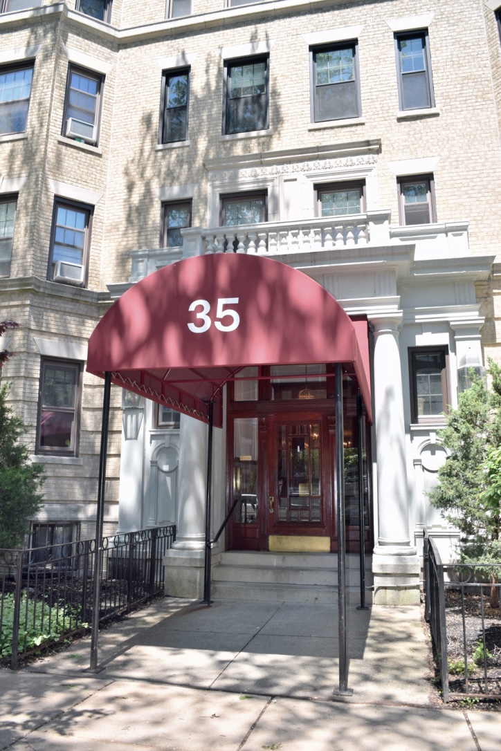 35 Queensberry St, Fenway