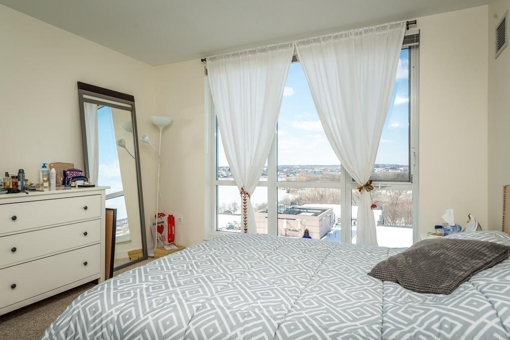 100 Station Lndg, Medford