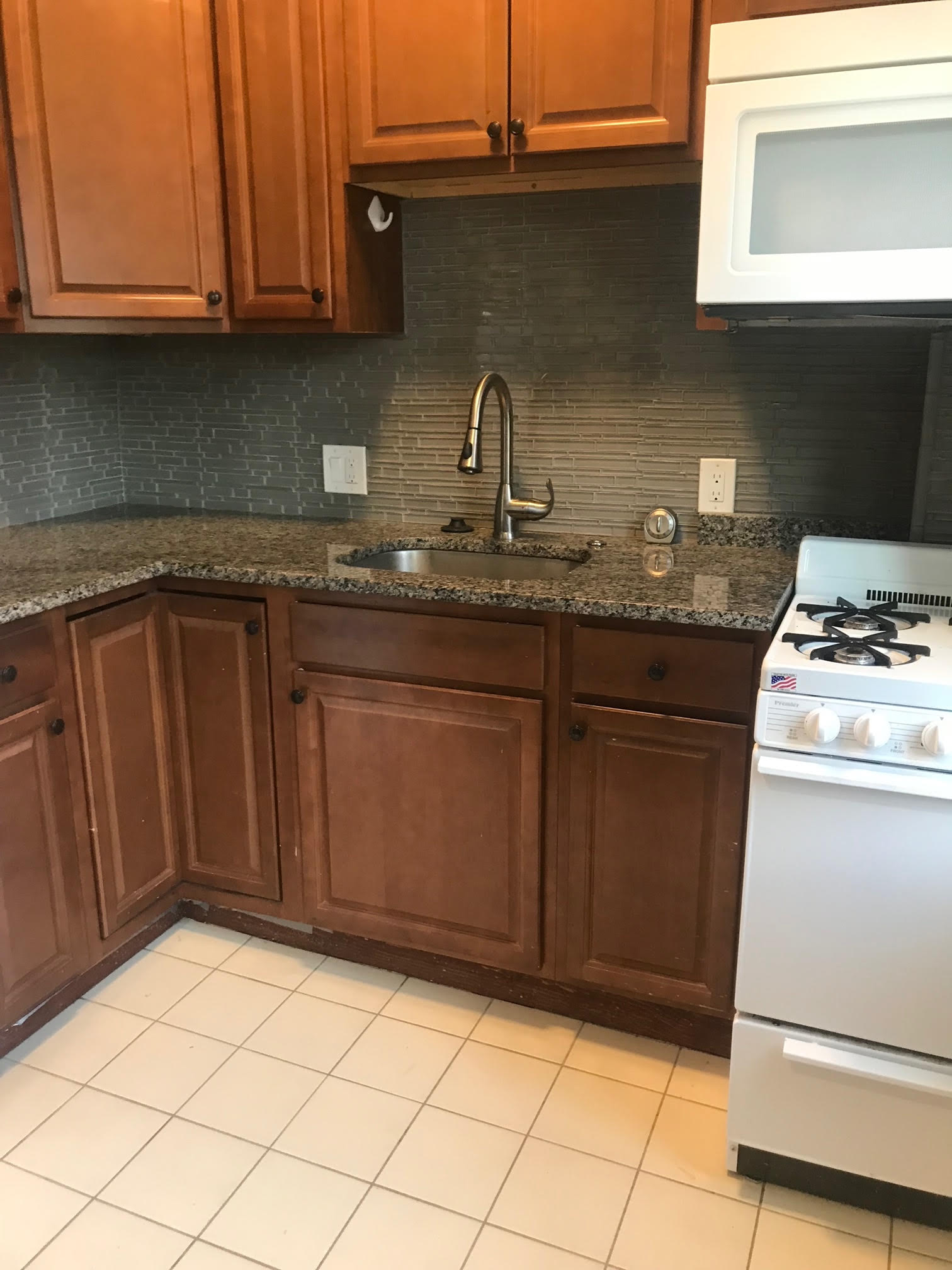 35 Queensberry St, Fenway