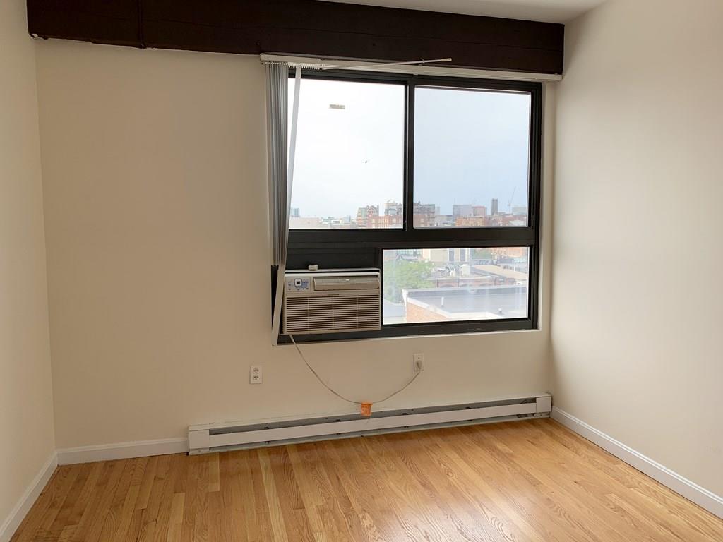 12 Stoneholm St, Fenway