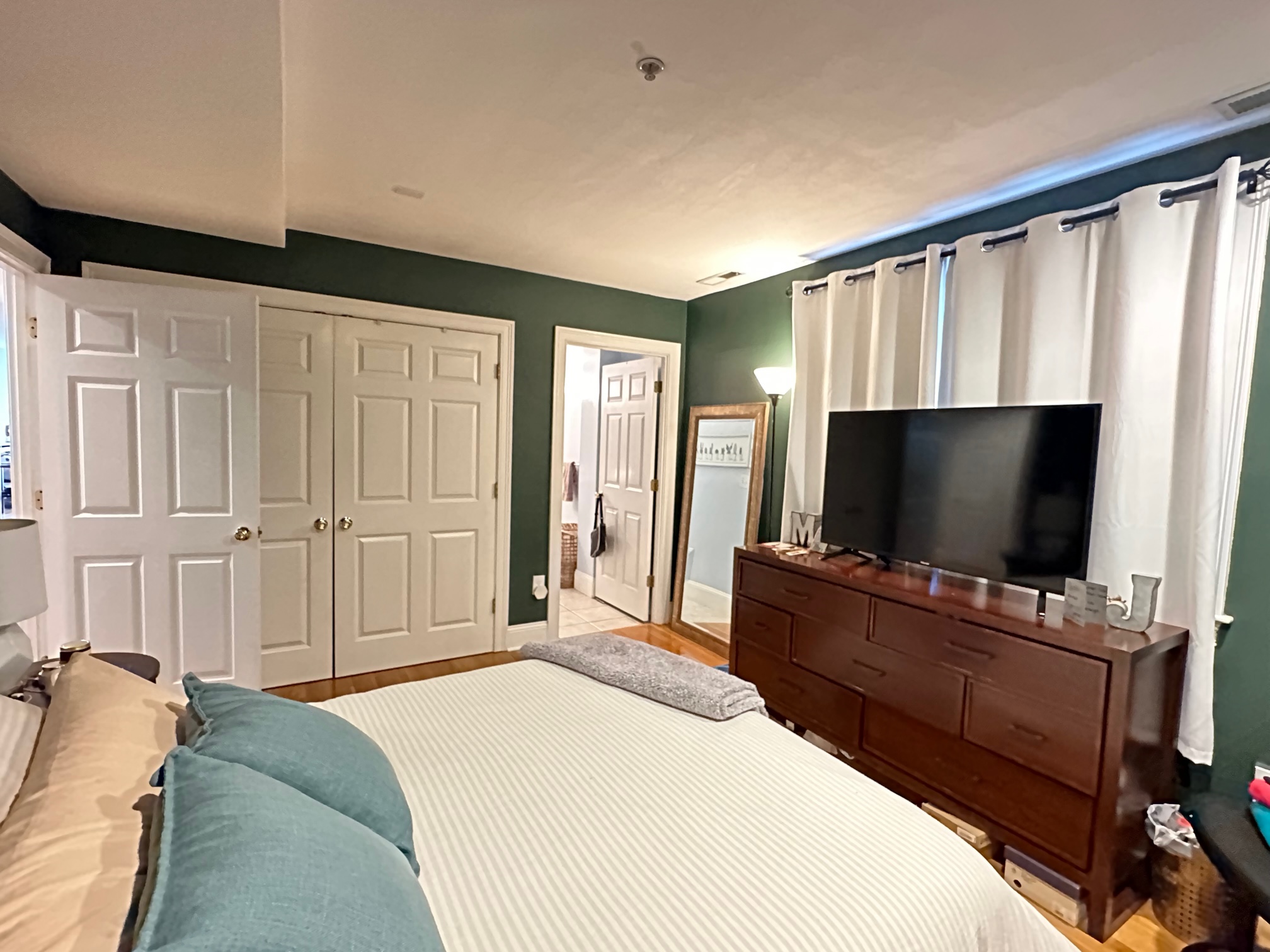 1306 Columbia Rd, South Boston