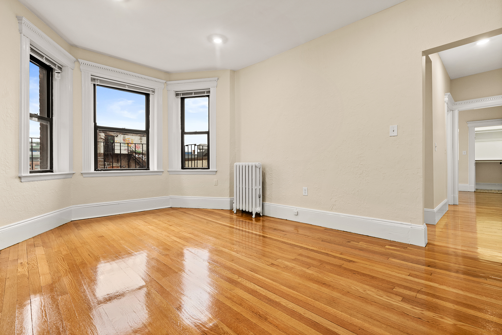 25 Peterborough St, Fenway