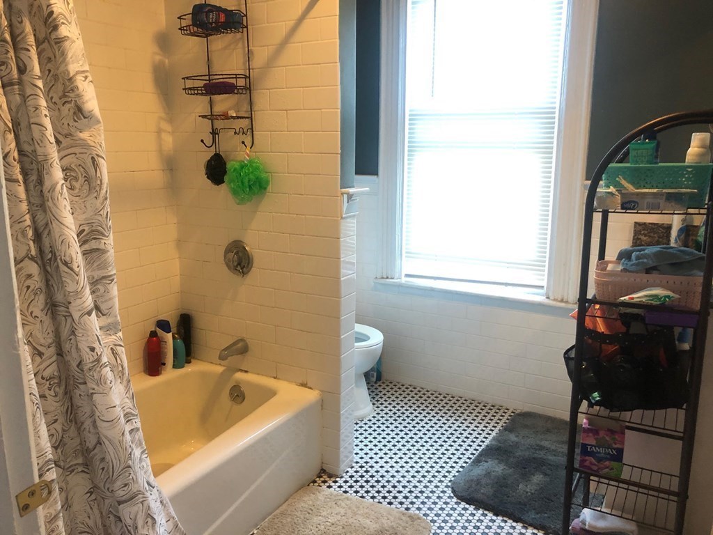 7 Sargent Ave, Winter Hill