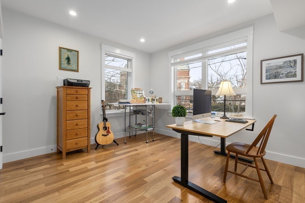 874 South St, Roslindale