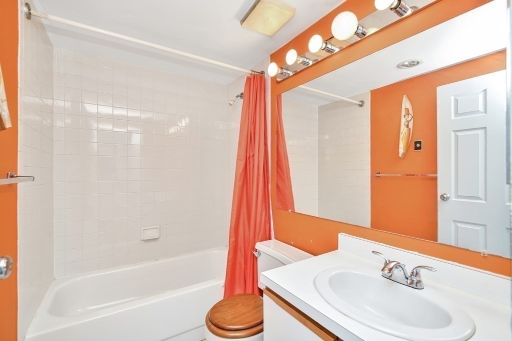 100 Boatswains Way, Chelsea