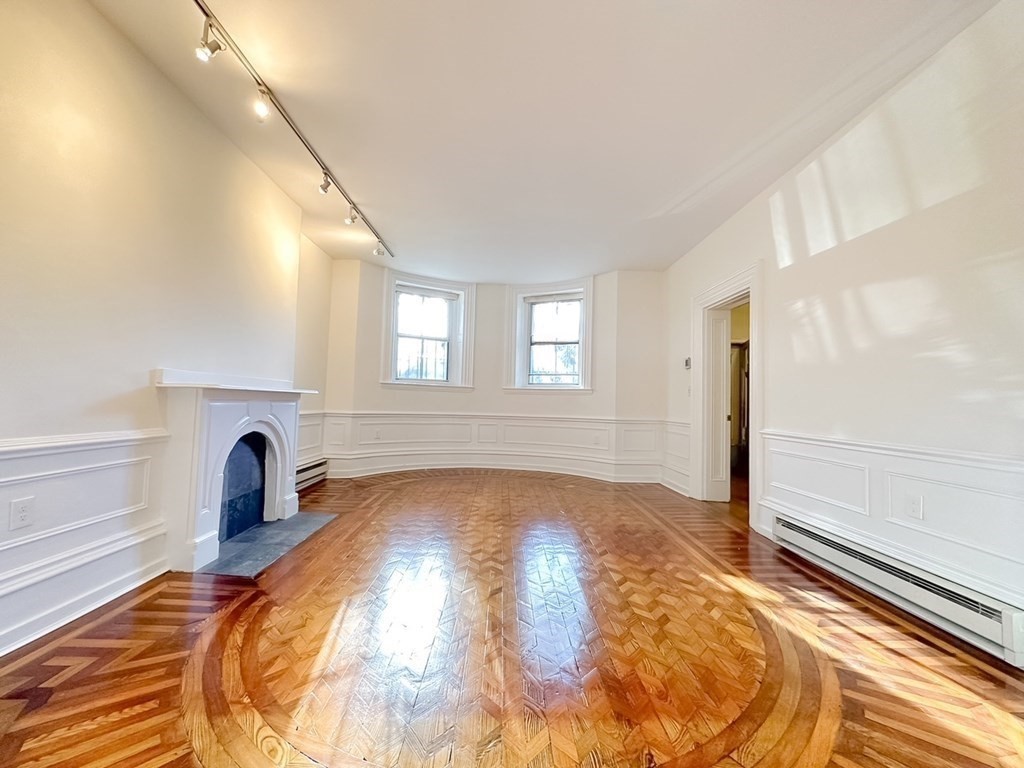 534 Massachusetts Ave. - 3,200USD / month
