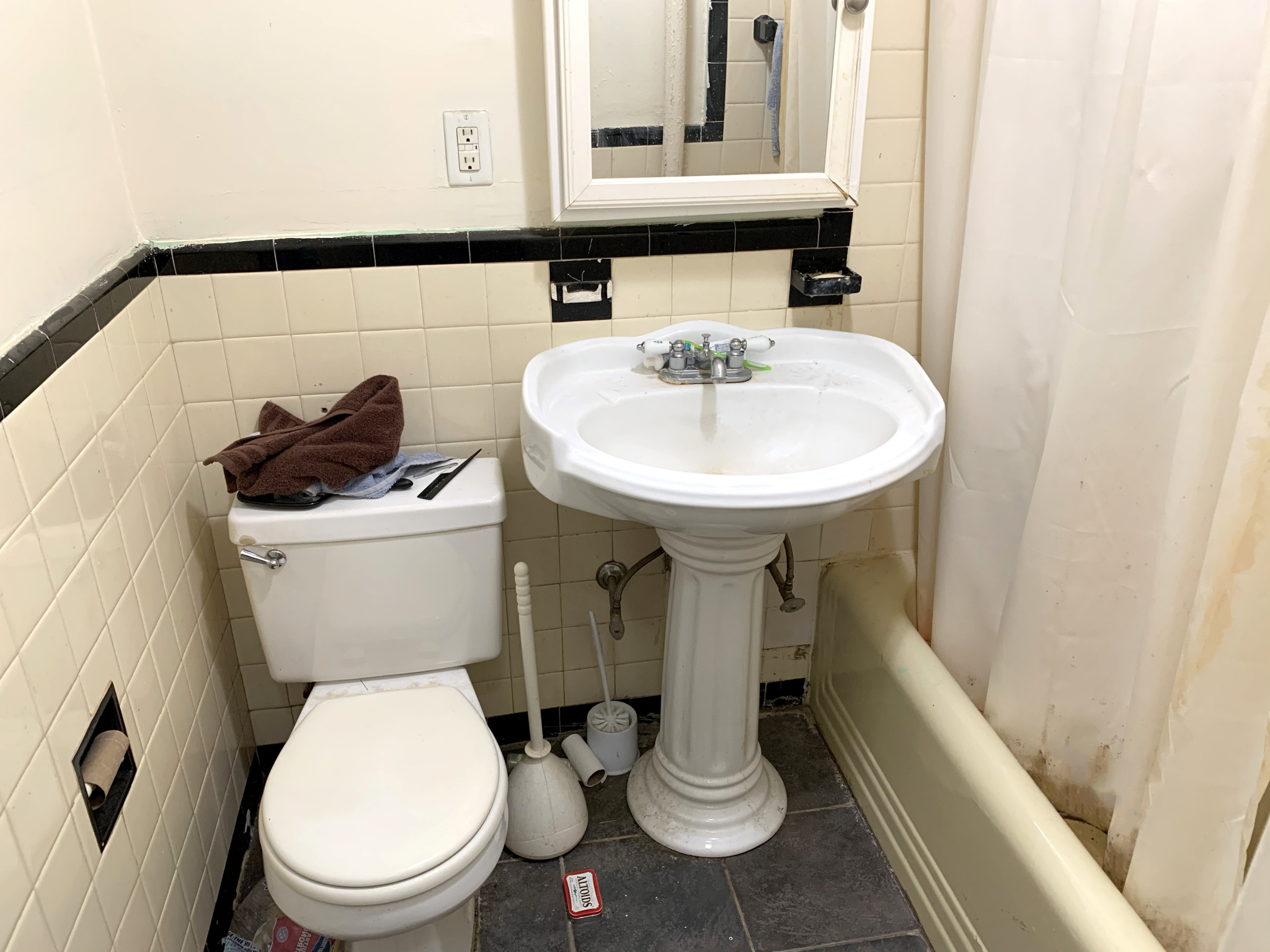 1091 Boylston St, Fenway