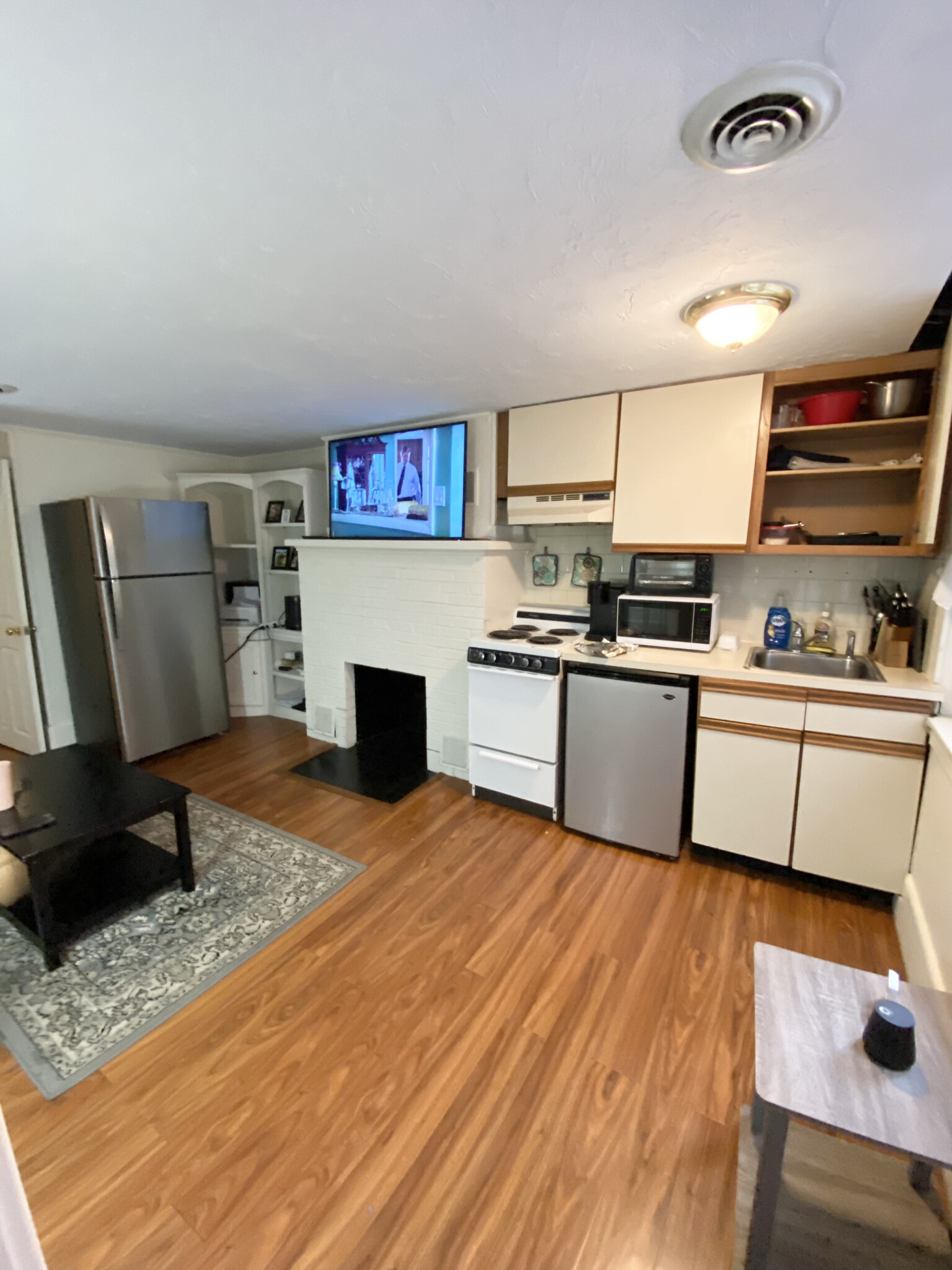 319 Dartmouth St, Back Bay