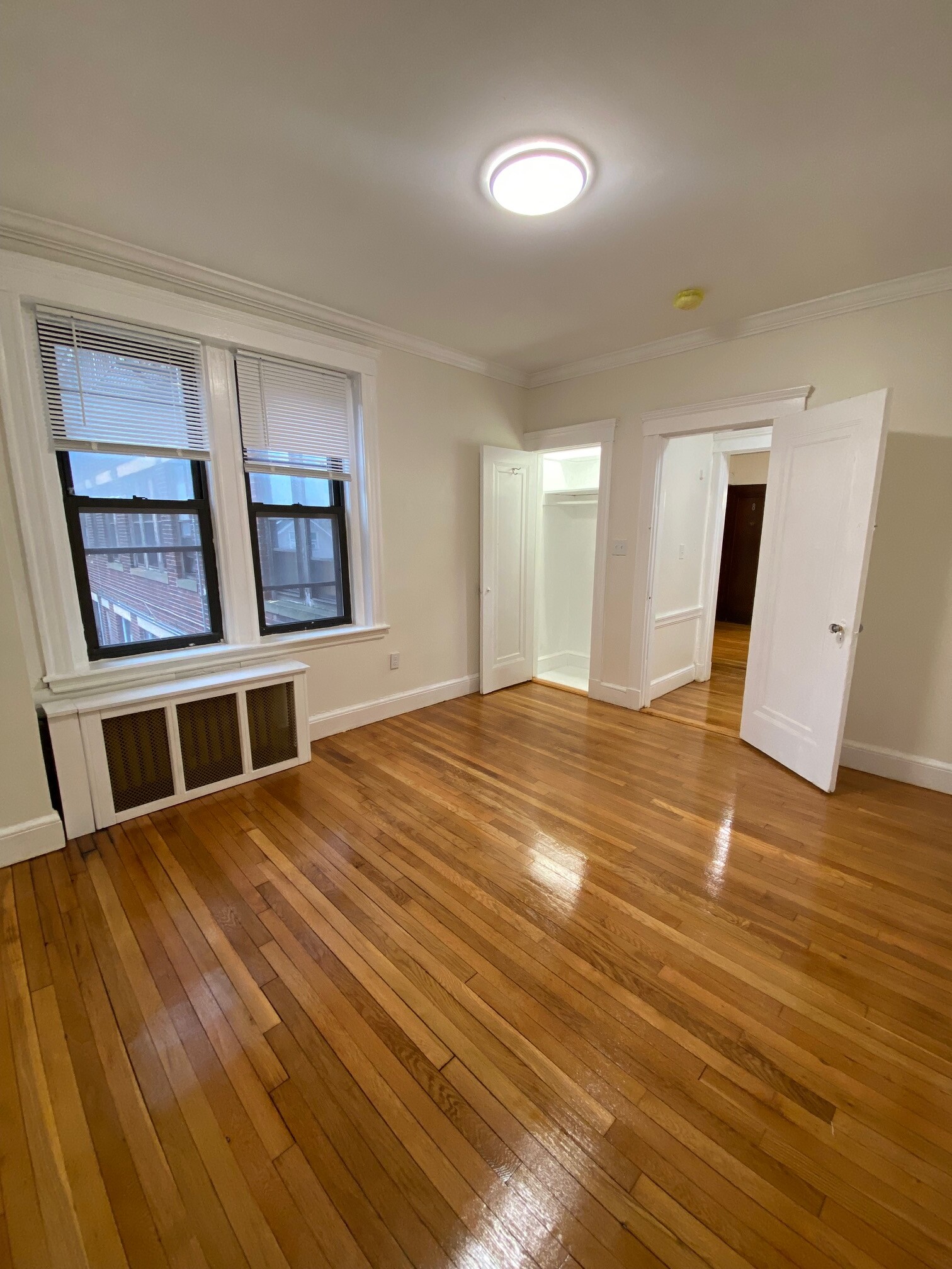 2003 Commonwealth Ave, Brighton