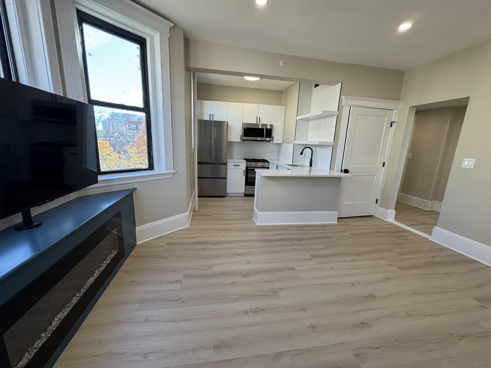 41 Edgerly Rd., Boston, MA - 3,600 USD/ month