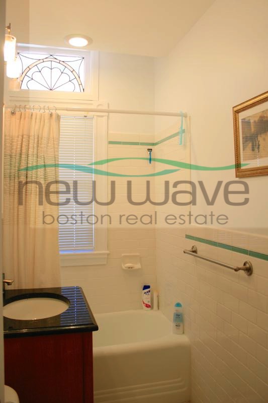 195 Commonwealth Ave, Back Bay