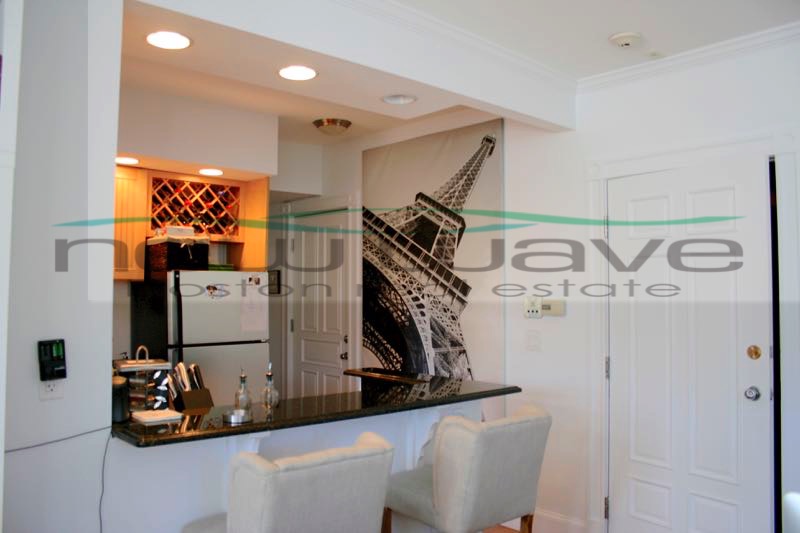 195 Commonwealth Ave, Back Bay