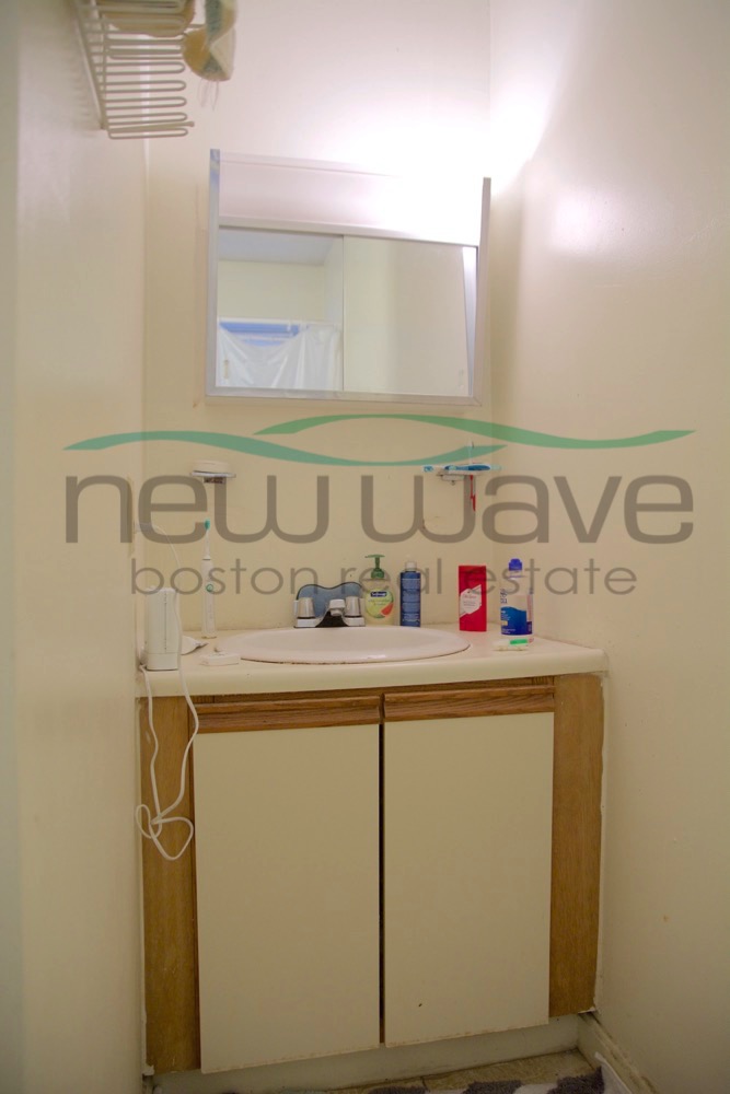 55 Queensberry St, Fenway