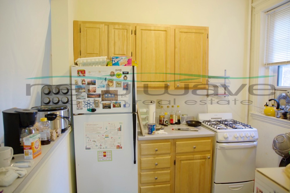 100 Queensberry St, Fenway