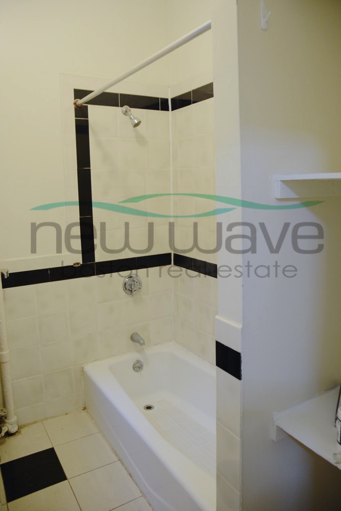 132 Hemenway St, Fenway