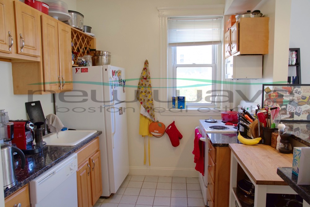 28 Queensberry St, Fenway