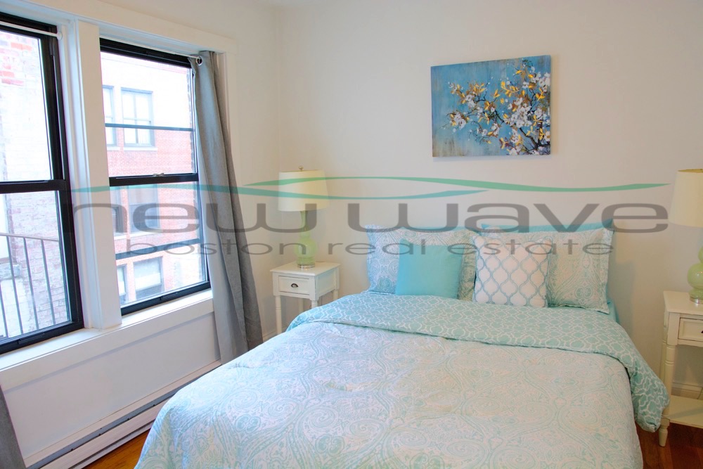 90 Warrenton St, Theatre District