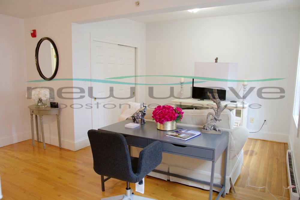 90 Warrenton St, Theatre District