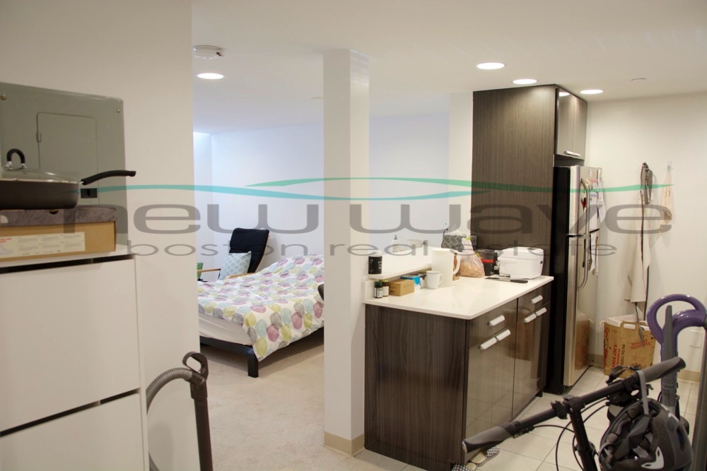 111 Queensberry St, Fenway