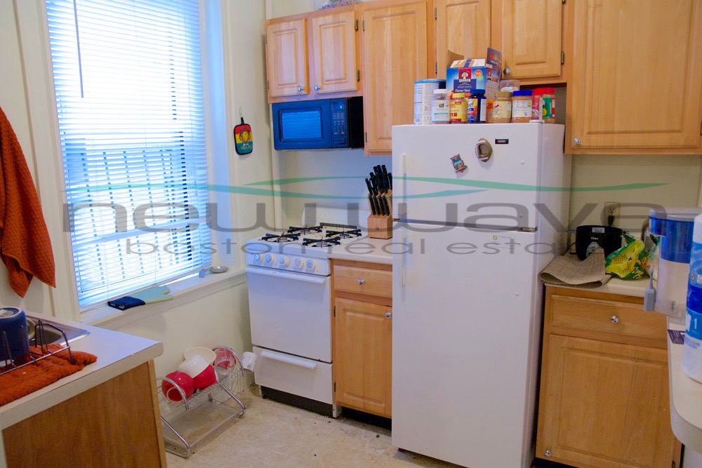 18 Queensberry St, Fenway