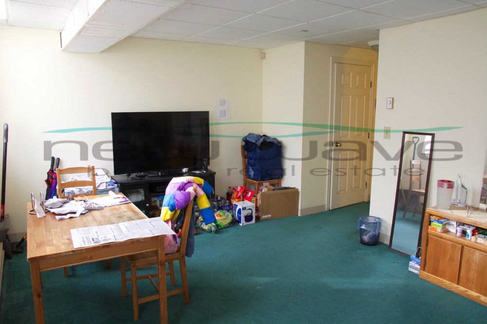 102 Queensberry St, Fenway