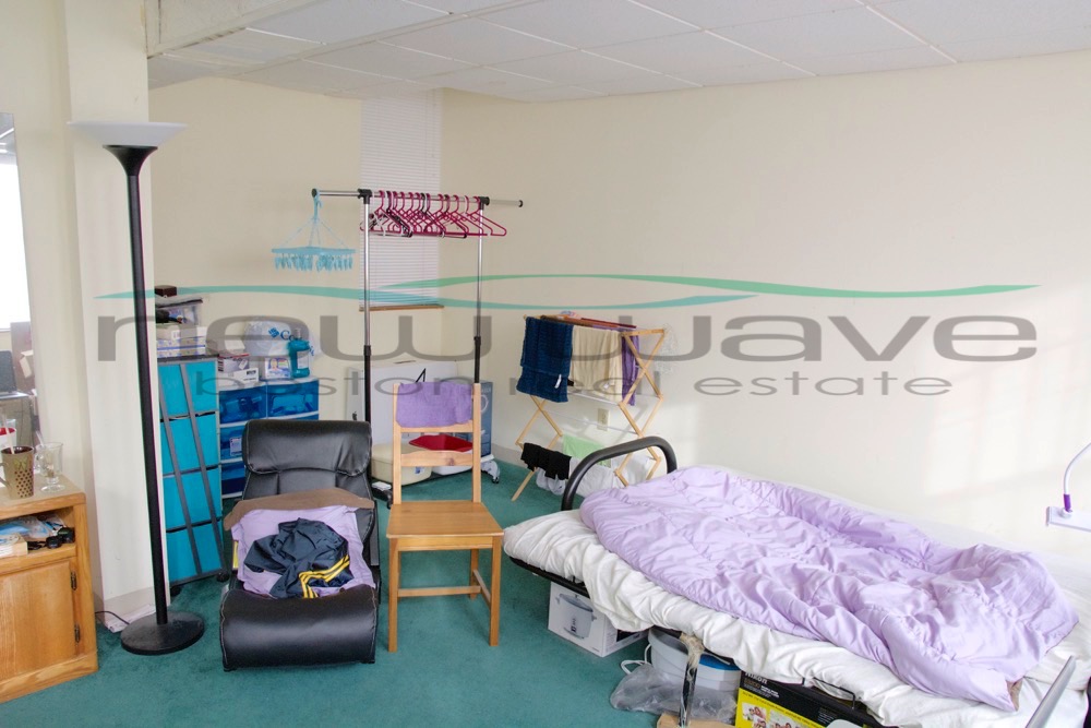 102 Queensberry St, Fenway