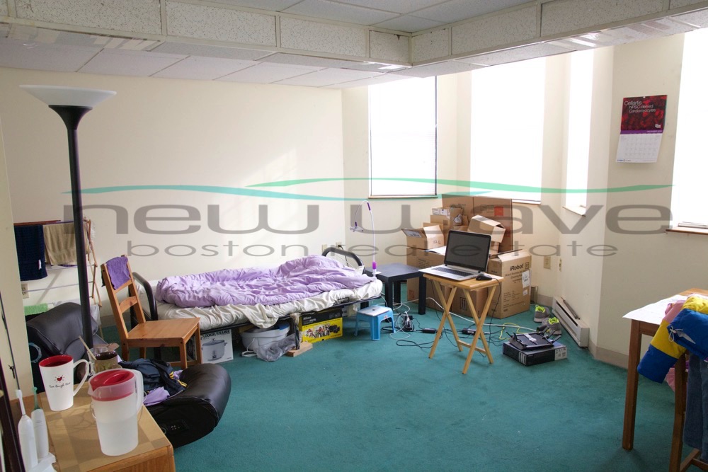 102 Queensberry St, Fenway