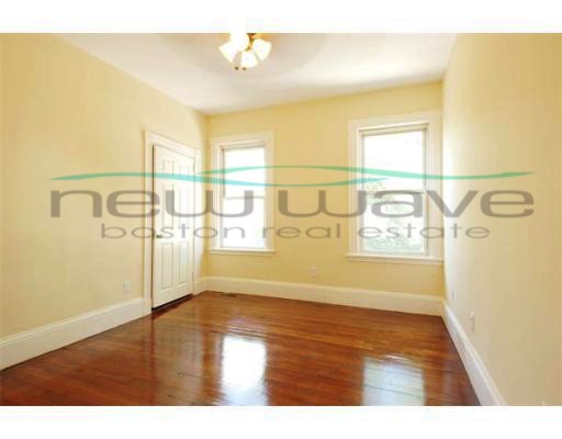 19 Parker Hill Ave, Mission Hill