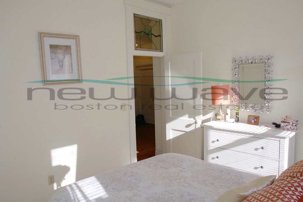 20 Queensberry St, Fenway