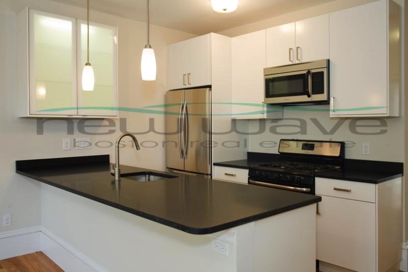 659 Massachusetts Ave, South End