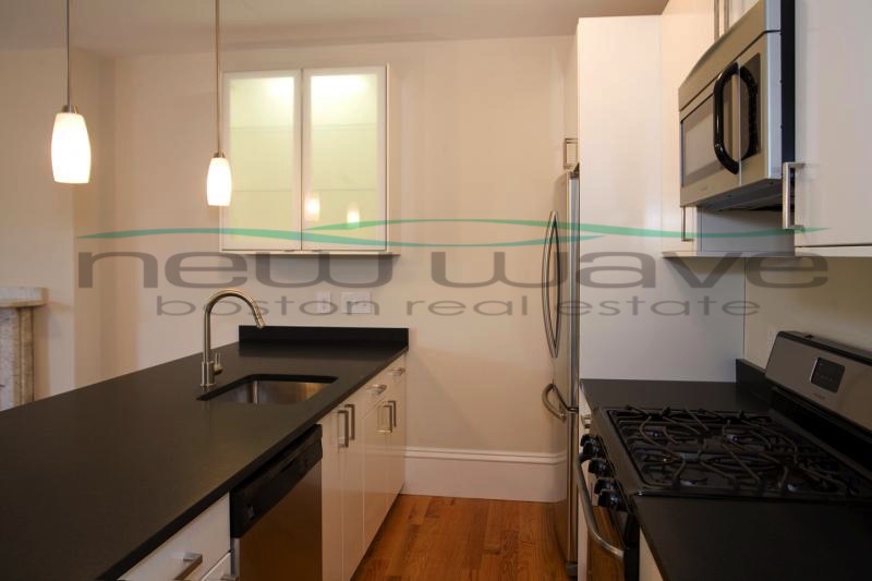 659 Massachusetts Ave, South End