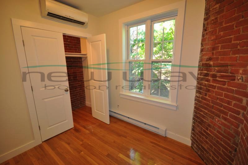 659 Massachusetts Ave, South End