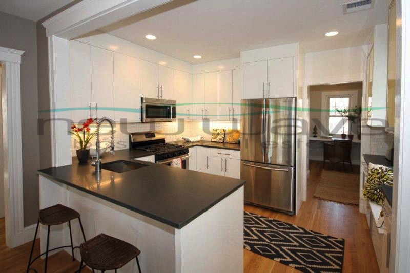 659 Massachusetts Ave, South End