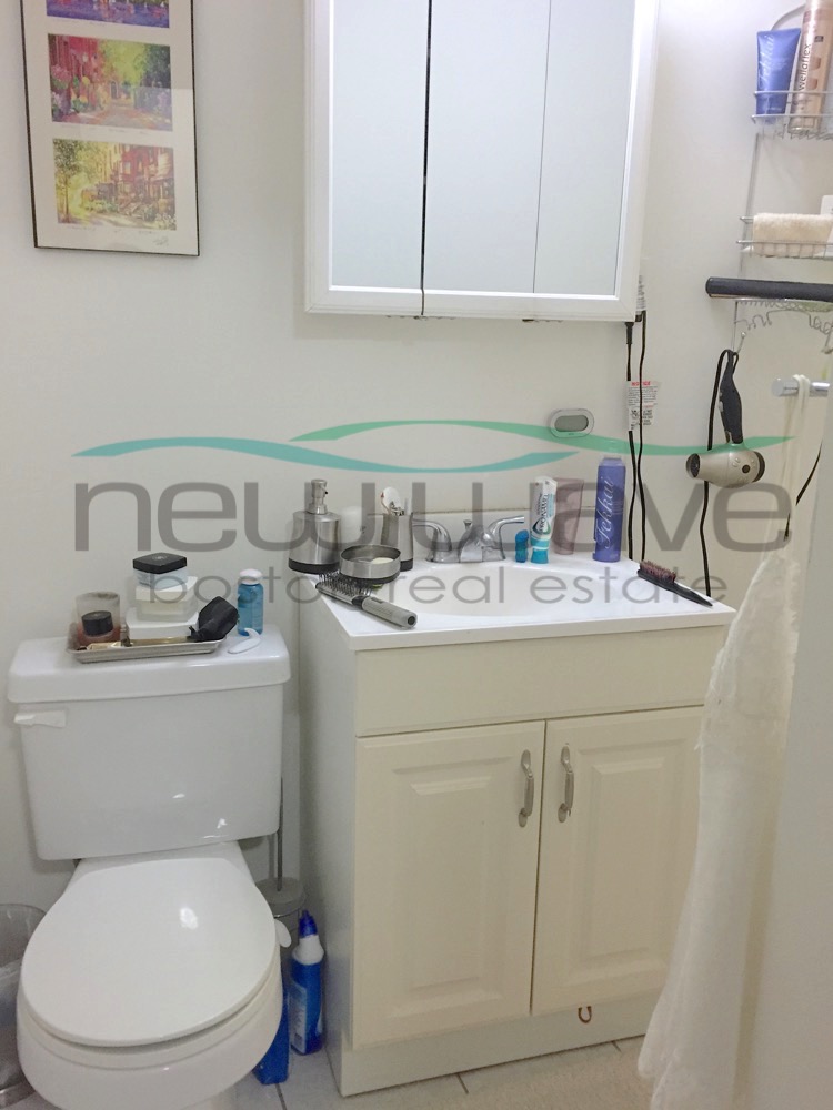 92 Charles St, Beacon Hill