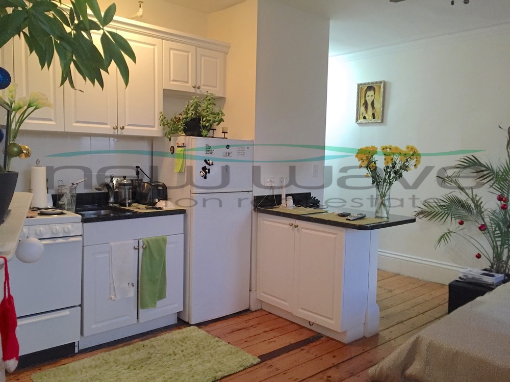 92 Charles St, Beacon Hill