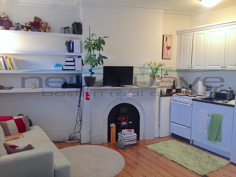 92 Charles St, Beacon Hill