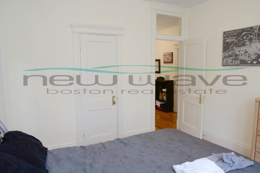 40 Queensberry St, Fenway