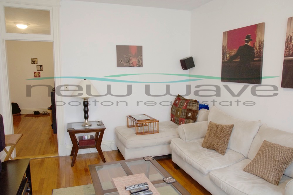 40 Queensberry St, Fenway