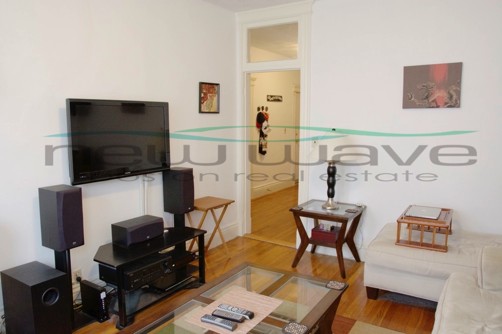 40 Queensberry St, Fenway